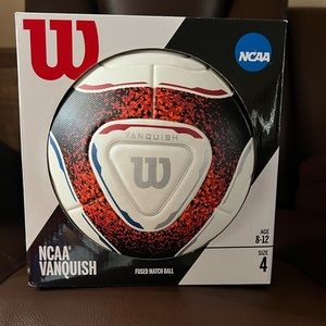 Wilson NCAA Vanquish Match Ball - Size 4